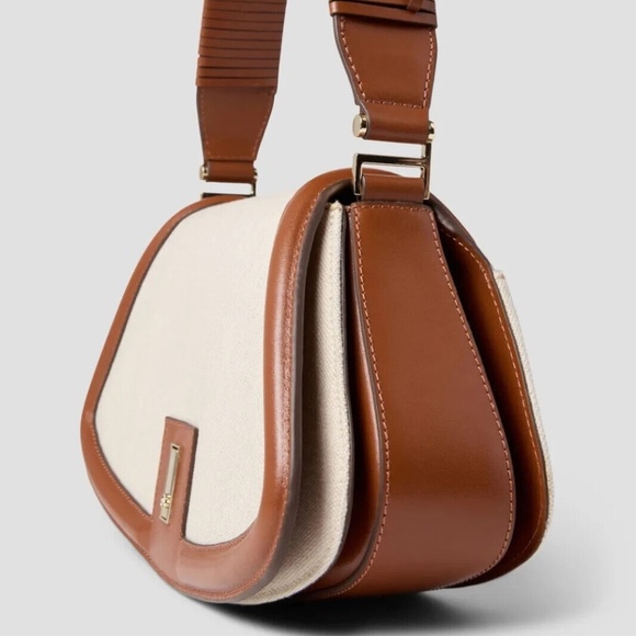 BOSS Ariell Shoulder Bag $350 - Picture 3 of 11